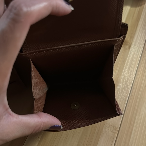 Louis Vuitton men wallet - Picture 7 of 9